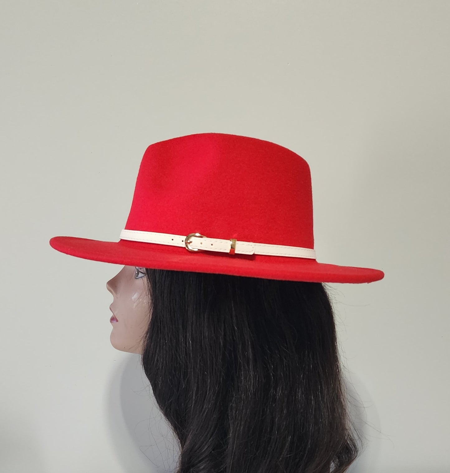 SOLID RED FEDORA