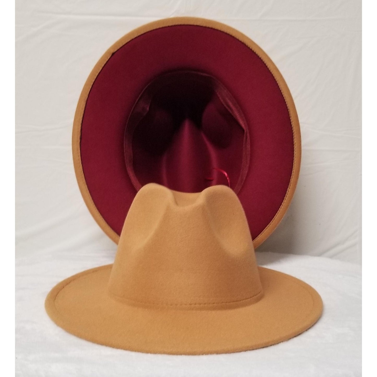 TAN BURGUNDY BOTTOM FEDORA